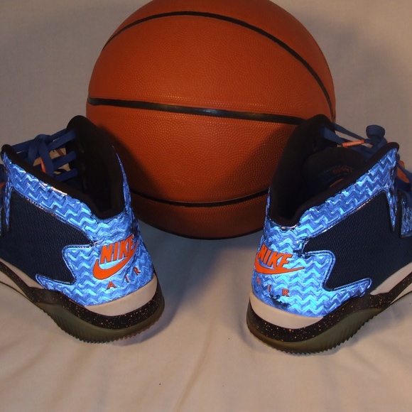 Nike Air Jordan Spike Forty 40 PE Knicks SIZE 12 - Picture 4 of 6